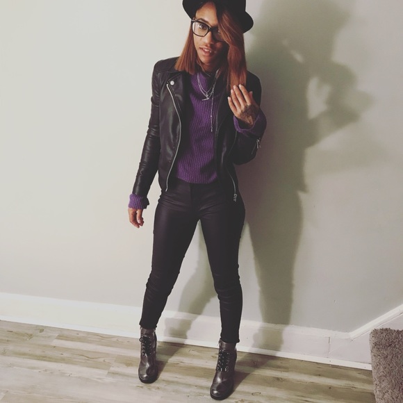 Gun Metal shoes are hard to find - Picture 3 of 12